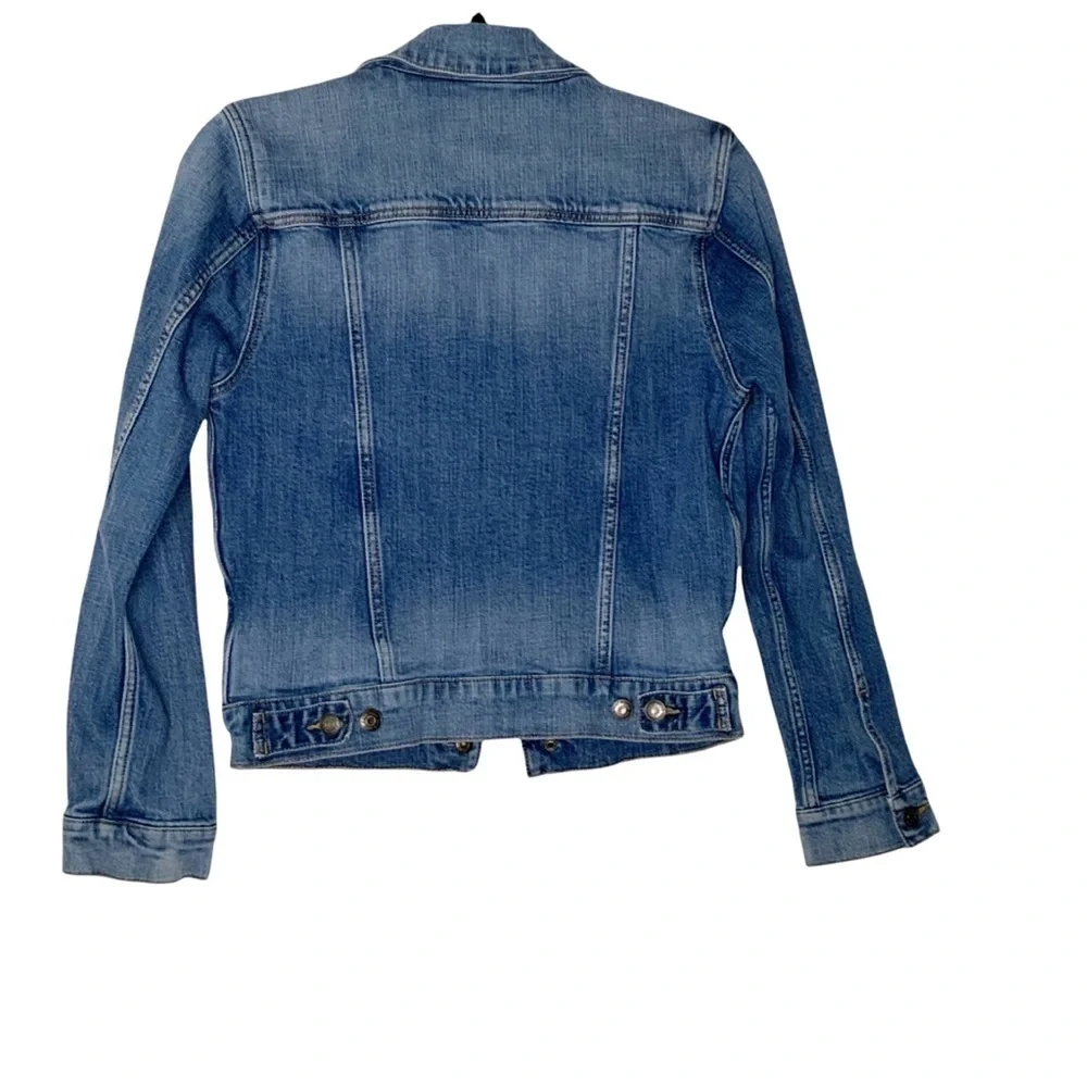Cat & JACK  medium wash denim jacket. Long sleeves. Size L (kids)